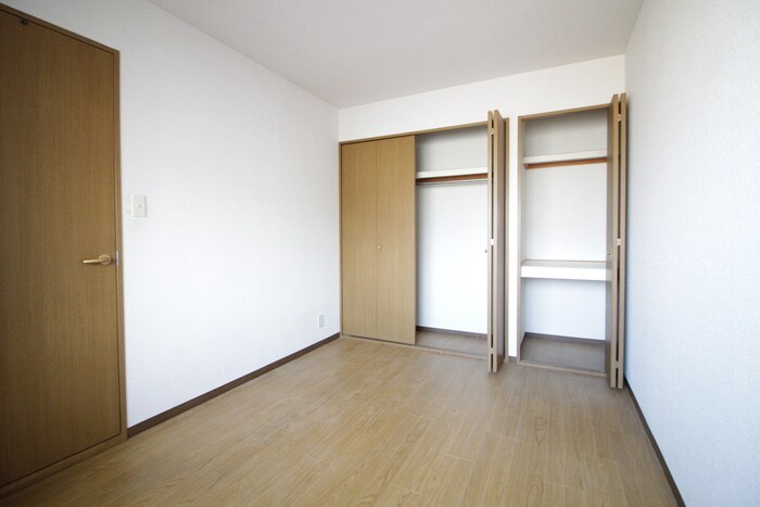 クリスタルテラスの物件内観写真