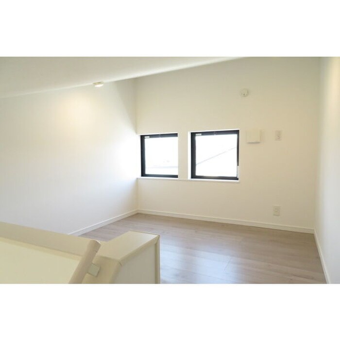 バークレープレイスの物件内観写真