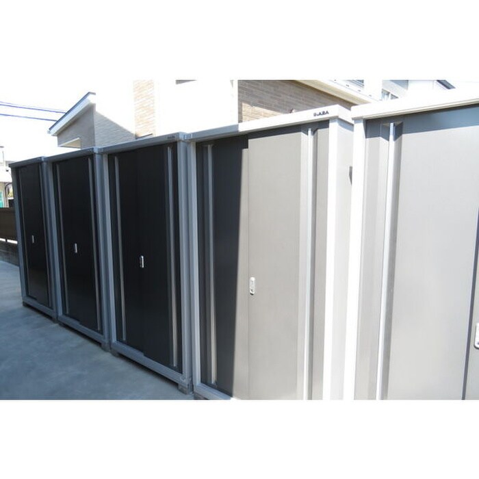 バークレープレイスの物件外観写真