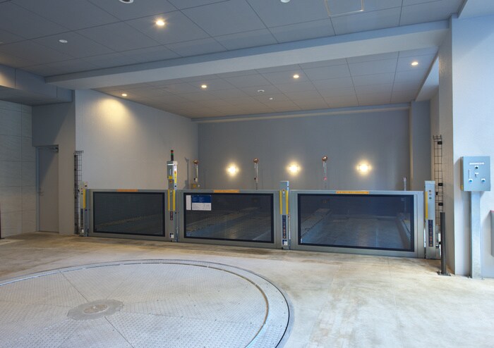 アルモニー勾当台公園の物件外観写真