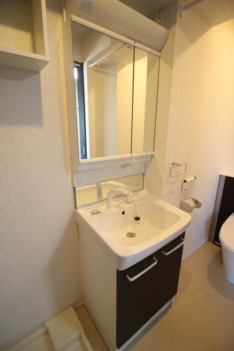 シャルール・エイトの物件内観写真