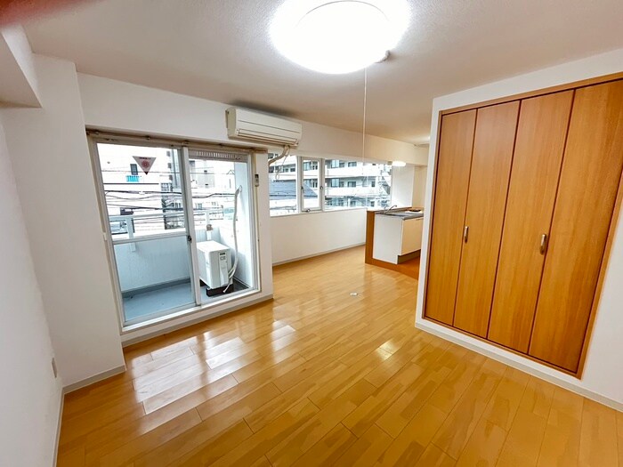 ホワイトメゾン山久の物件内観写真