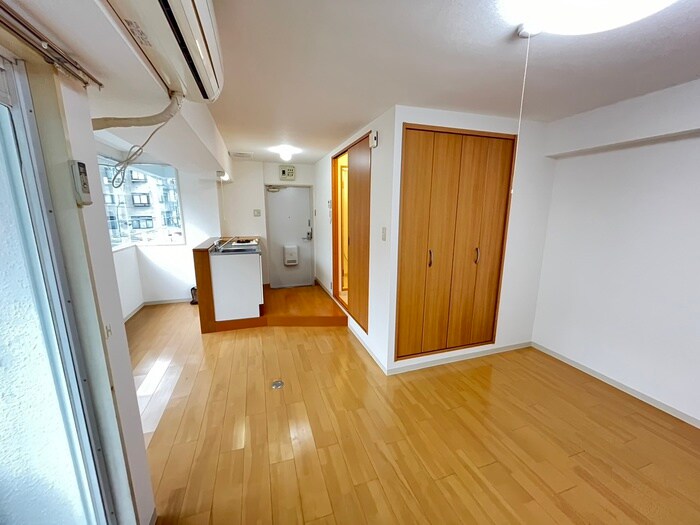 ホワイトメゾン山久の物件内観写真