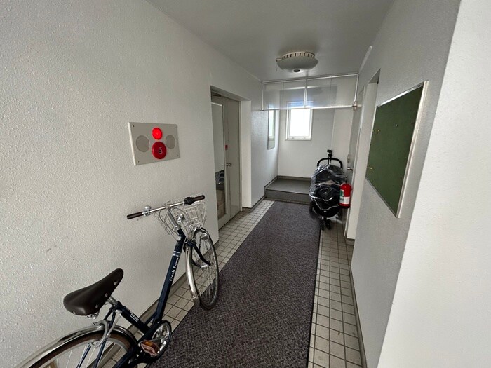 ホワイトメゾン山久の物件外観写真