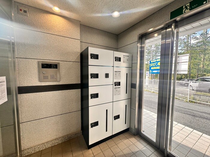 サンヴァ－リオ小松島の物件外観写真