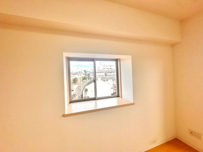 サンヴァ－リオ小松島の物件内観写真