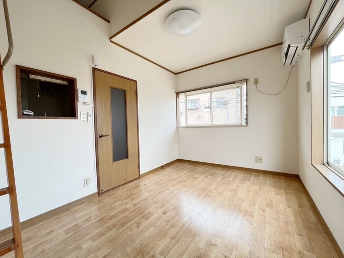 マルヤパラ－ストの物件内観写真