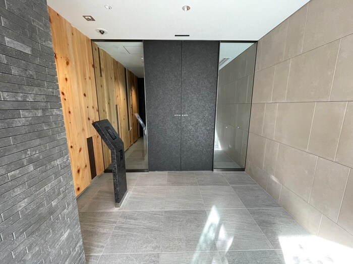 シーズンフラッツ青葉通一番町の物件外観写真