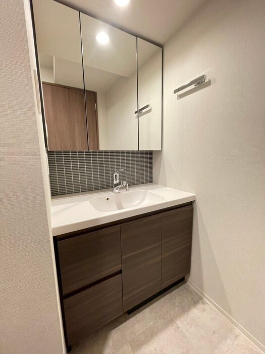 シーズンフラッツ青葉通一番町の物件内観写真