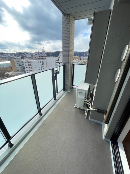 シーズンフラッツ青葉通一番町の物件内観写真