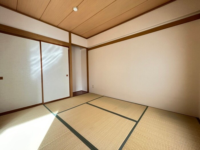 レ－ベンコ－トＡ棟の物件内観写真