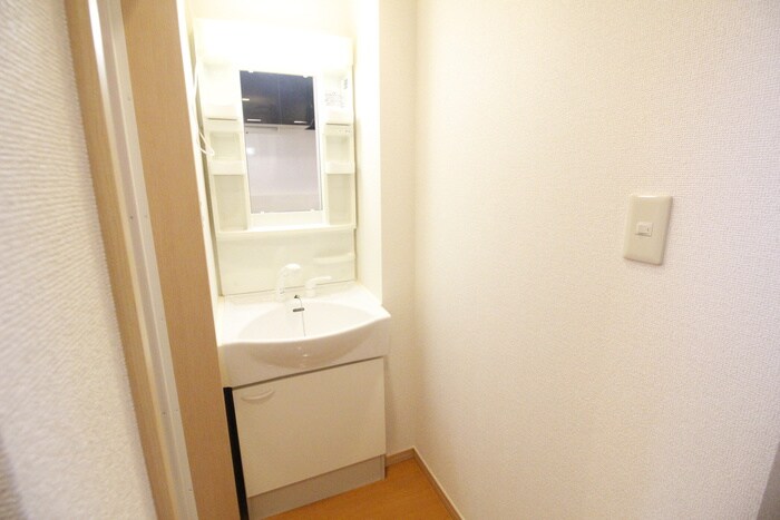 ベルパ－ク荒井Ⅲの物件内観写真