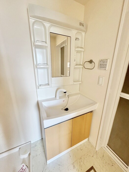 ライジングスターA棟の物件内観写真