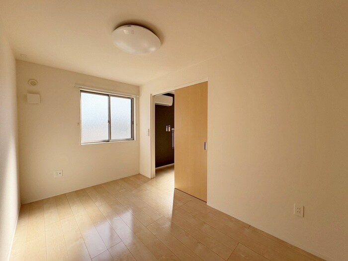 ライジングスターA棟の物件内観写真