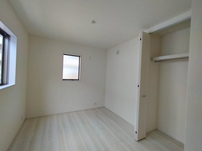 双葉ケ丘１丁目　５号棟の物件内観写真