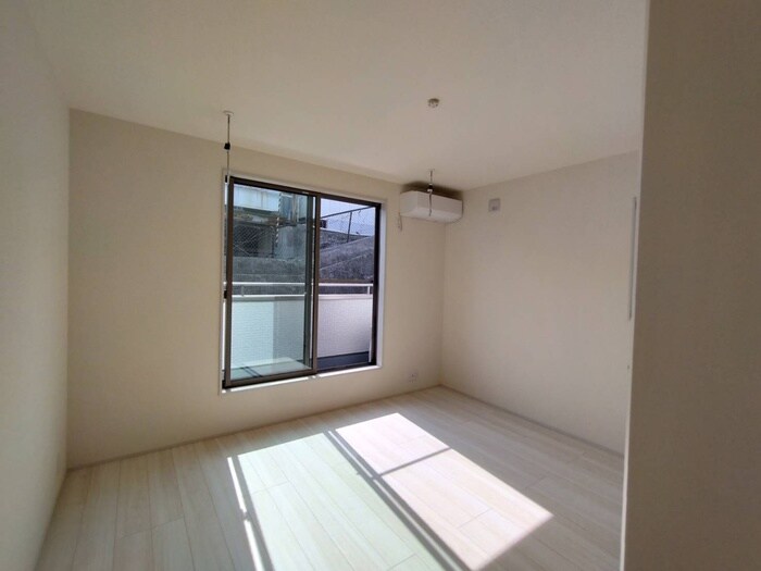 双葉ケ丘１丁目　５号棟の物件内観写真