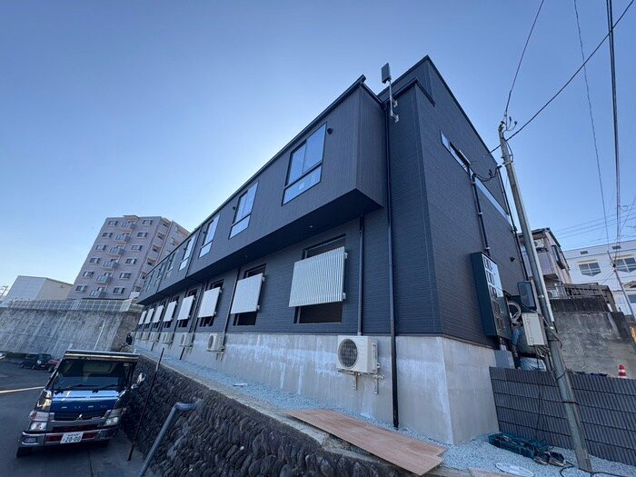 ソレイユ八木山BASEの物件外観写真