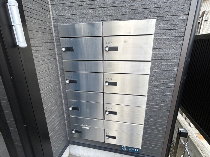 Peace Million長町の物件外観写真