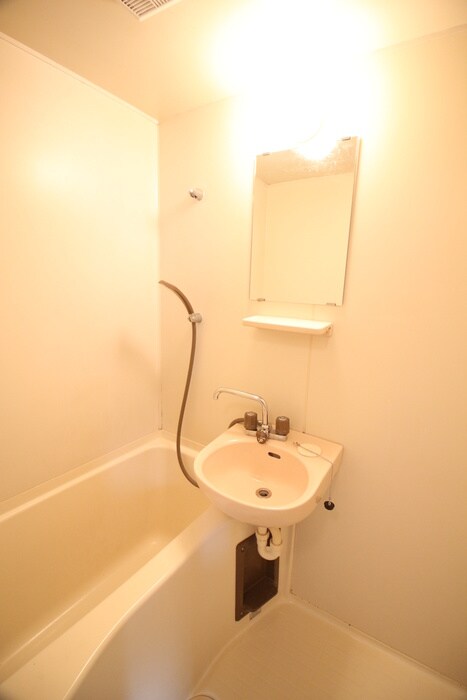 カ－サ　フサノウの物件内観写真