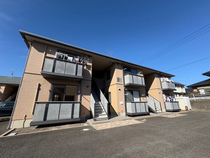 トワ　ヴェールCの物件外観写真