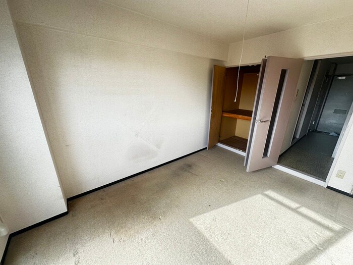 ロイヤルヒルズ鶴巻の物件内観写真