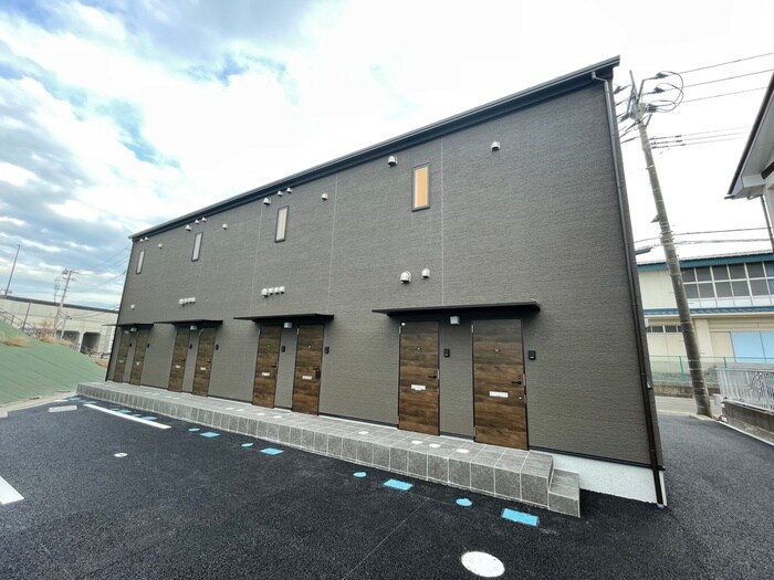 スペンサー多賀城の物件外観写真