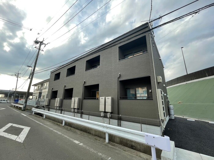 スペンサー多賀城の物件外観写真