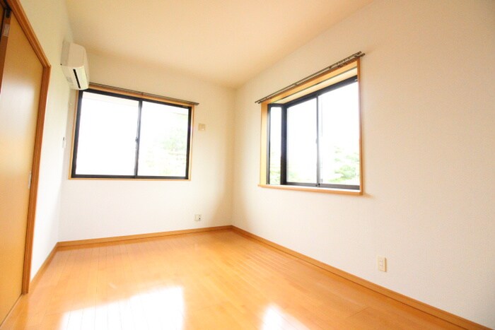 Ｆｒａｉｓ９６１の物件内観写真