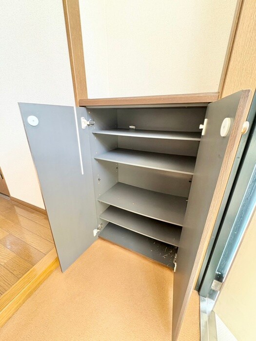 第十一銅谷ビルの物件内観写真