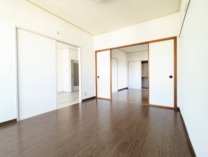 サンフラワー愛子Ｂの物件内観写真