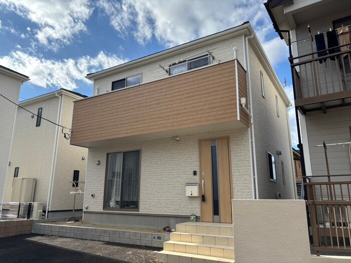 七ヶ浜境山貸家の物件外観写真