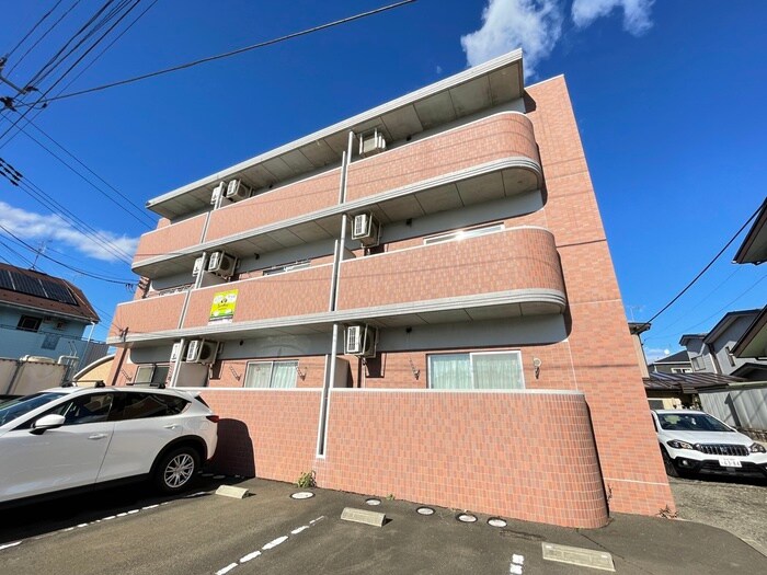 しゃとれ福室の物件外観写真