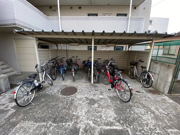 メゾンド－ル館町の物件外観写真