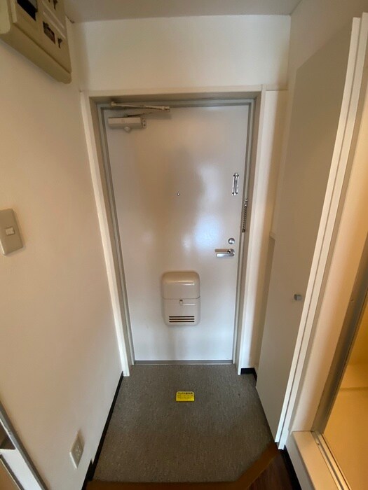 メゾンド－ル館町の物件内観写真