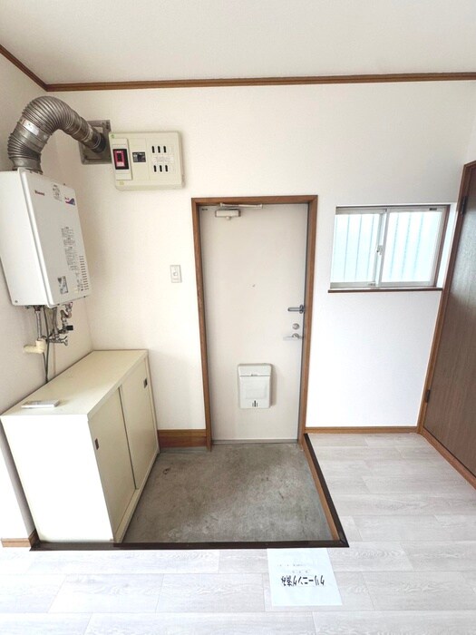 TAILOR4番館の物件内観写真