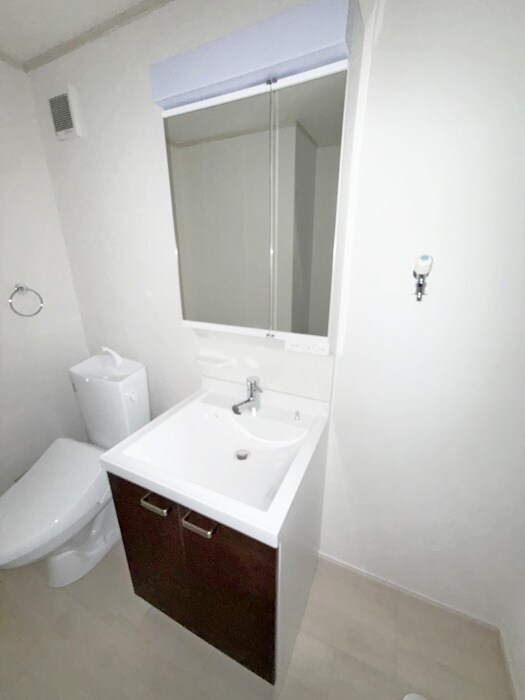 メリディアン・ナオミの物件内観写真