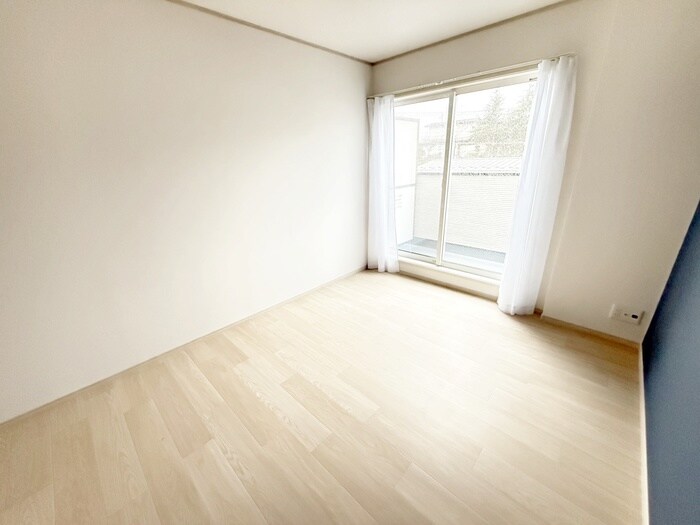 メリディアン・ナオミの物件内観写真