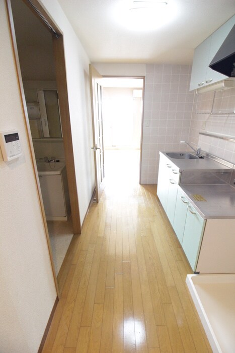 ロイヤルステ－ジ宮城野の物件内観写真