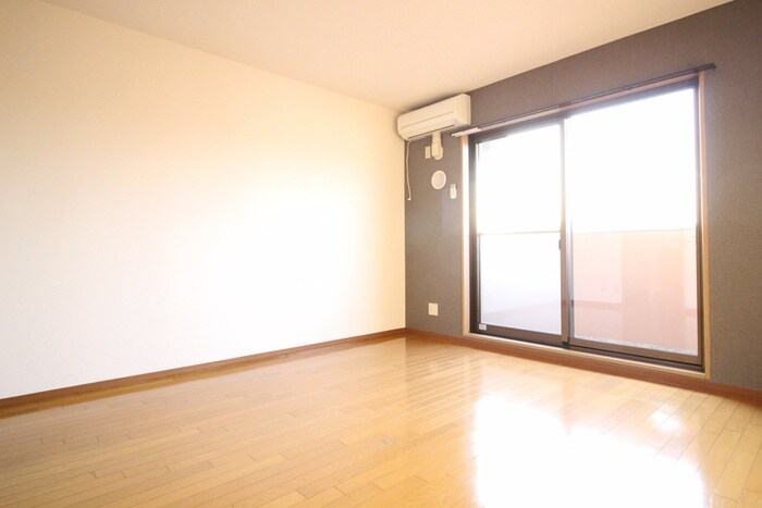 ロイヤルステ－ジ宮城野の物件内観写真