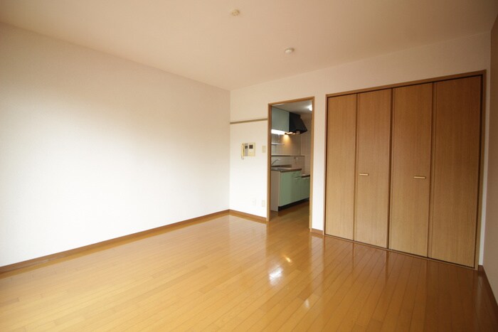 ロイヤルステ－ジ宮城野の物件内観写真