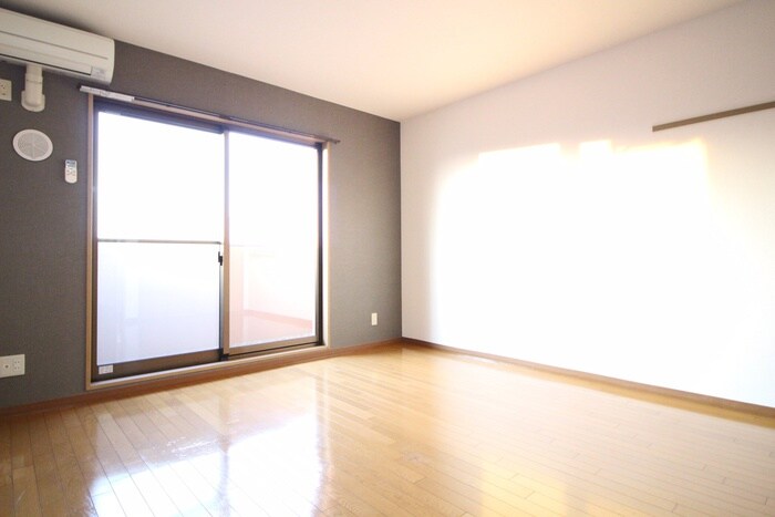 ロイヤルステ－ジ宮城野の物件内観写真