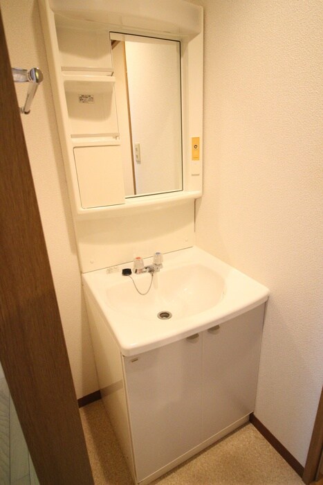 ロイヤルステ－ジ宮城野の物件内観写真