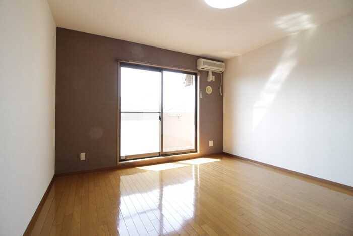 ロイヤルステ－ジ宮城野の物件内観写真