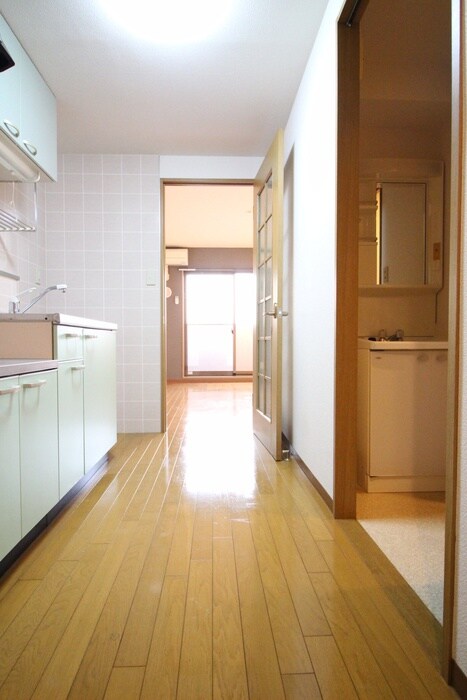 ロイヤルステ－ジ宮城野の物件内観写真