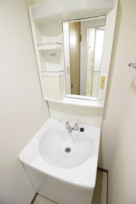 ロイヤルステ－ジ宮城野の物件内観写真