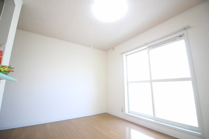 パ－クアベニュ－Ⅰ番館の物件内観写真