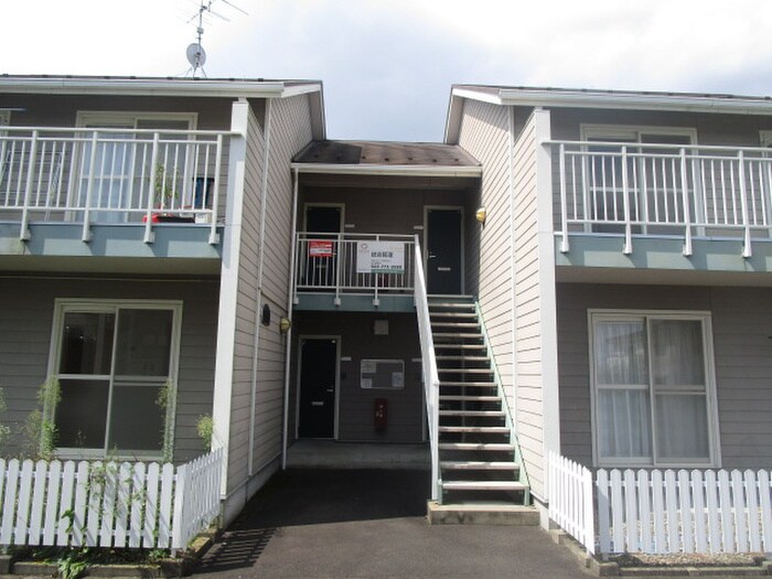 パ－クアベニュ－Ⅰ番館の物件外観写真