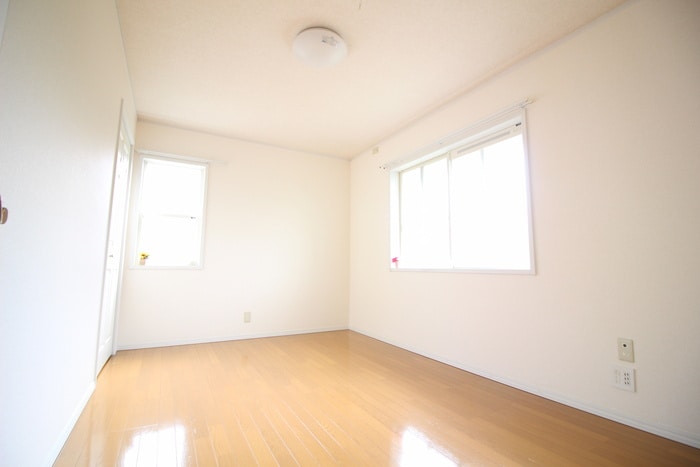 パ－クアベニュ－Ⅰ番館の物件内観写真