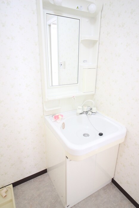 パ－クアベニュ－Ⅰ番館の物件内観写真