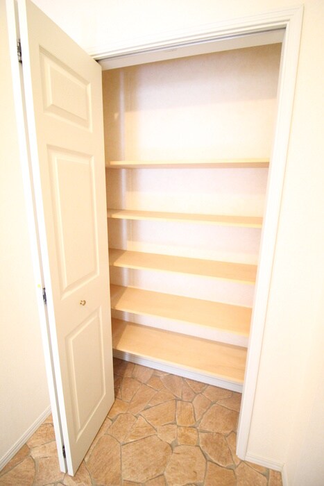 パ－クアベニュ－Ⅰ番館の物件内観写真